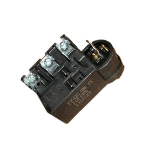 Relais 4900440200