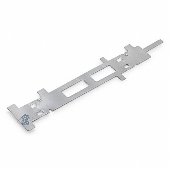 Patte de fixation habillage porte lave-vaisselle Beko / Continental Edison - 1882670100