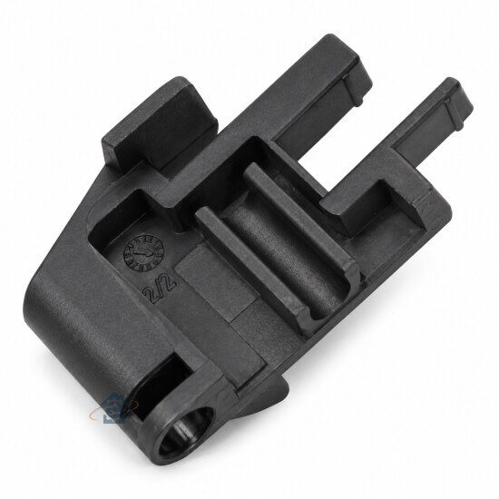 Fermeture de porte inférieure droite four / cuisinière Electrolux - 3558047043
