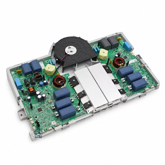 Module de puissance pour plaque de cuisson Whirlpool, Ariston Hotpoint, Indesit - C00862232